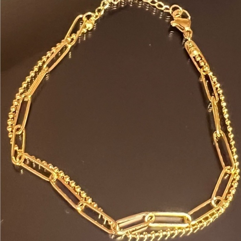 New 14K yellow gold double chain bracelet layered  7 in. -8 1/4